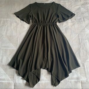 ✨3/$25 Green Asymmetrical Hem Dress